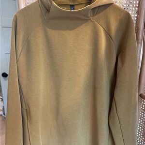 Lululemon Grid Liner Fleece Hoodie- XL in Burnt Orange Saffron color Pullover